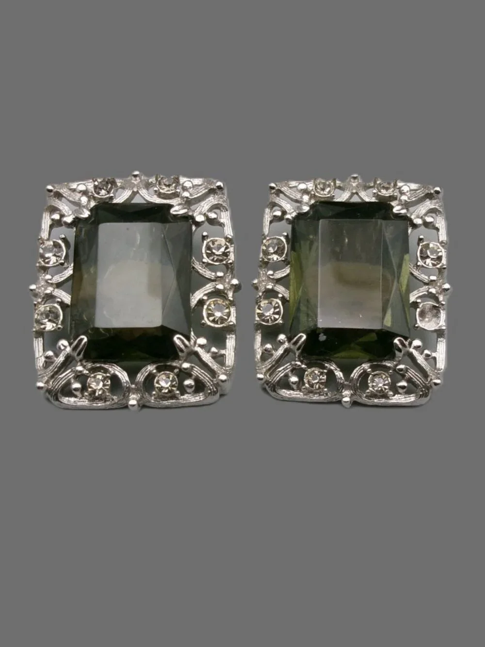 Sarah Coventry Celebrity Complete Parure Set, Bracelet, Brooch, Earrings Ring